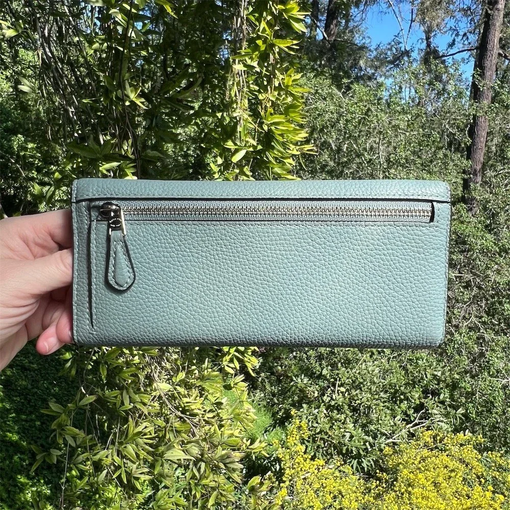 COACH VINTAGE Trifold Wallet Blue Pebble Leather with Gold Hardware AUTHENTIC - Picture 2 of 7